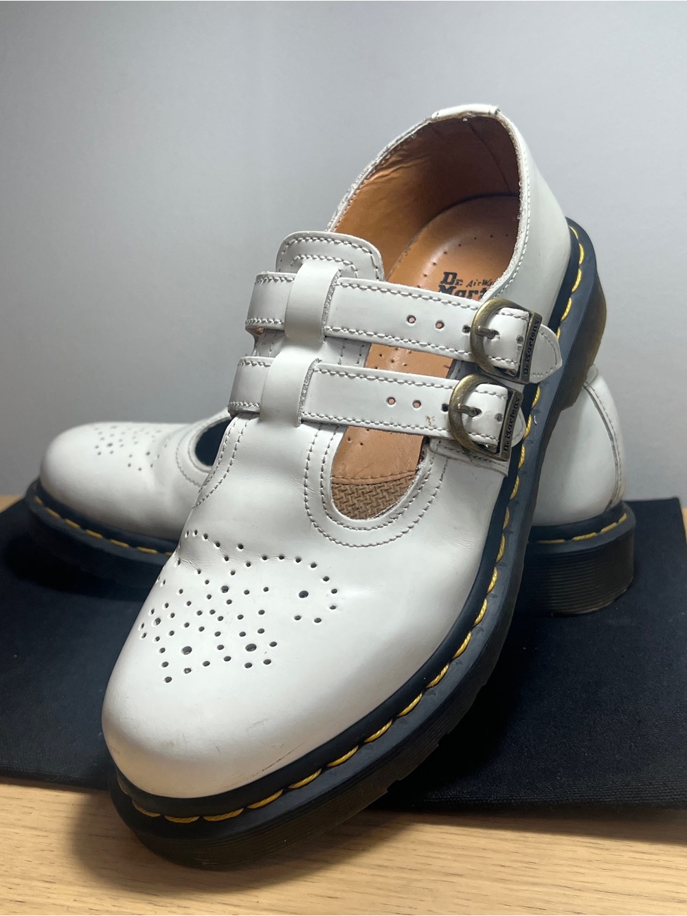 🖤 Dr. Martens 8065 Smooth Leather Mary Jane Shoes White Double Strap size 8